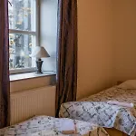 Pueha Vaimu Kuelalistemaja Gasthuis Tallinn