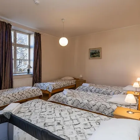 Pueha Vaimu Kuelalistemaja بيت ضيافة