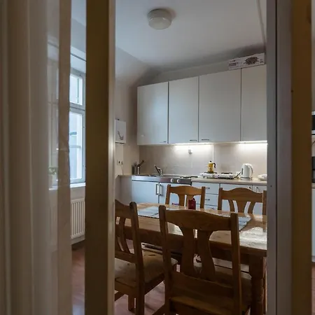 Pueha Vaimu Kuelalistemaja Guest house Tallinn