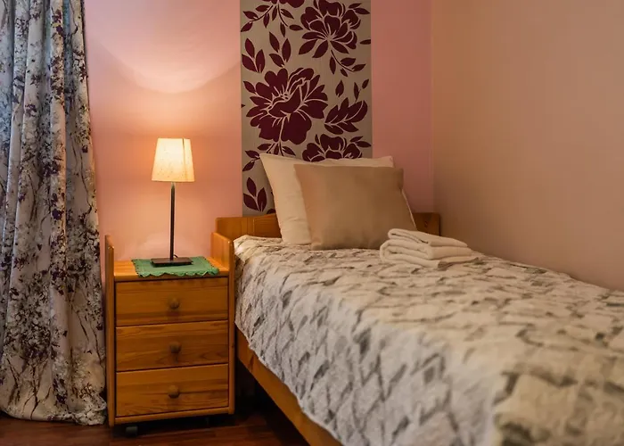 Pueha Vaimu Kuelalistemaja Guest house