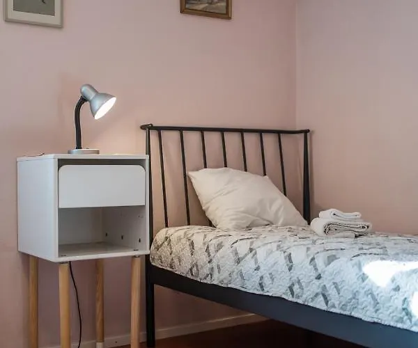 Gasthof Pueha Vaimu Kuelalistemaja