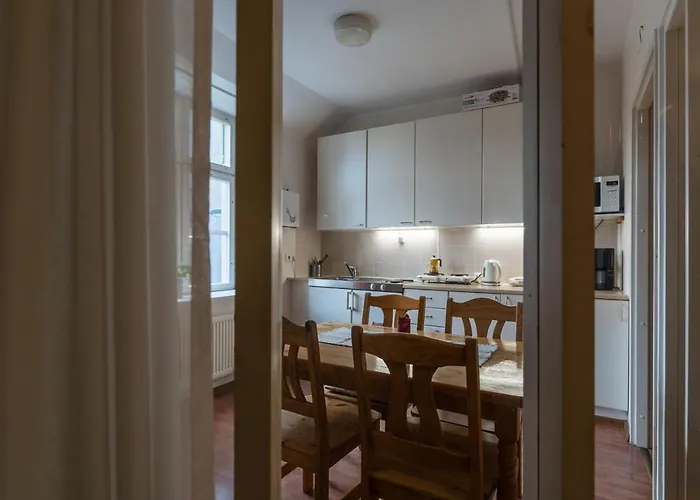 Pueha Vaimu Kuelalistemaja Pensionat Tallinn