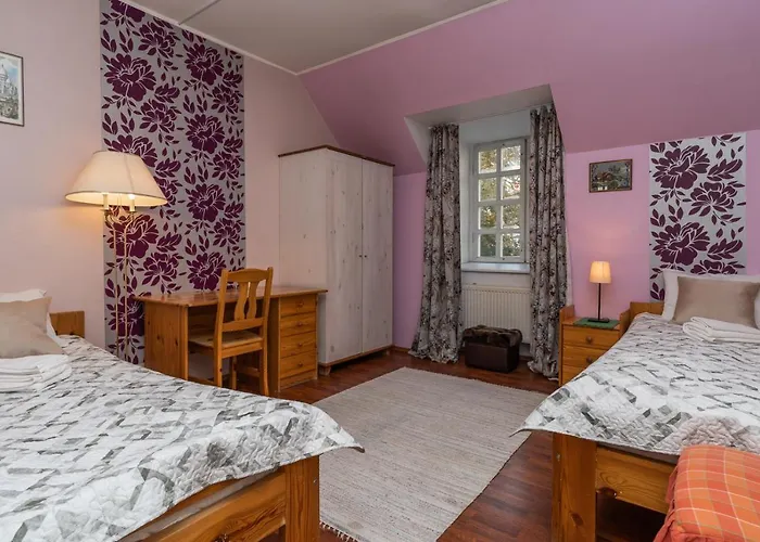 Pueha Vaimu Kuelalistemaja Gasthof *