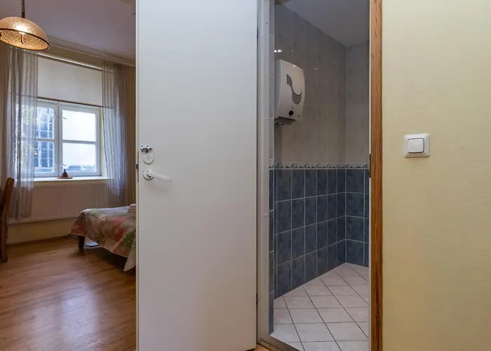 Pueha Vaimu Kuelalistemaja Gasthof Reval