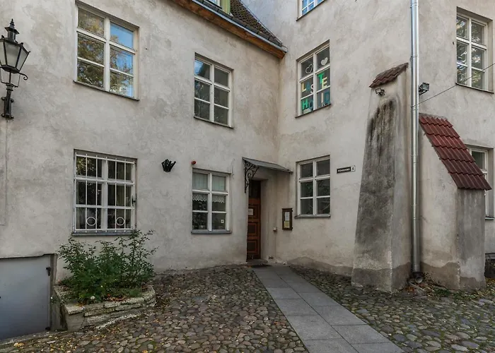 Pueha Vaimu Kuelalistemaja Gasthof *