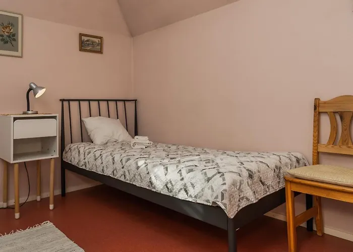 Πανσιόν Pueha Vaimu Kuelalistemaja *